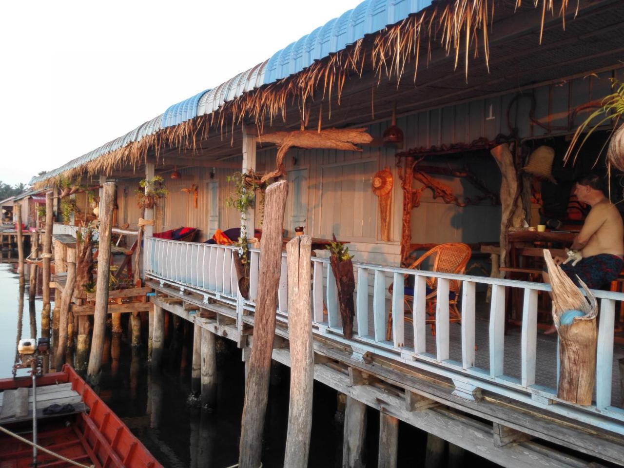 Firefly Guesthouse Prek Svay Village Buitenkant foto