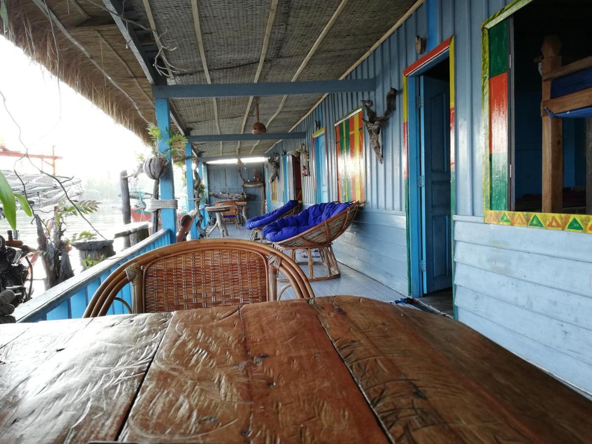 Firefly Guesthouse Prek Svay Village Buitenkant foto