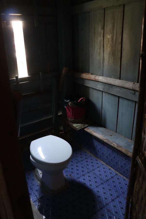 Firefly Guesthouse Prek Svay Village Buitenkant foto